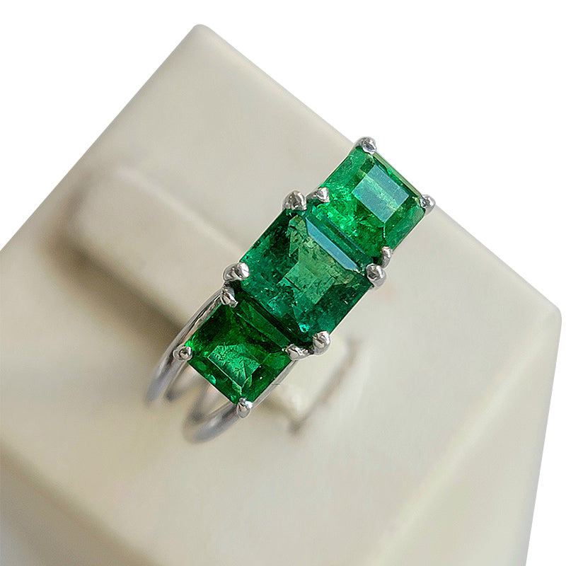 Emerald Trilogy Double Shank Ring