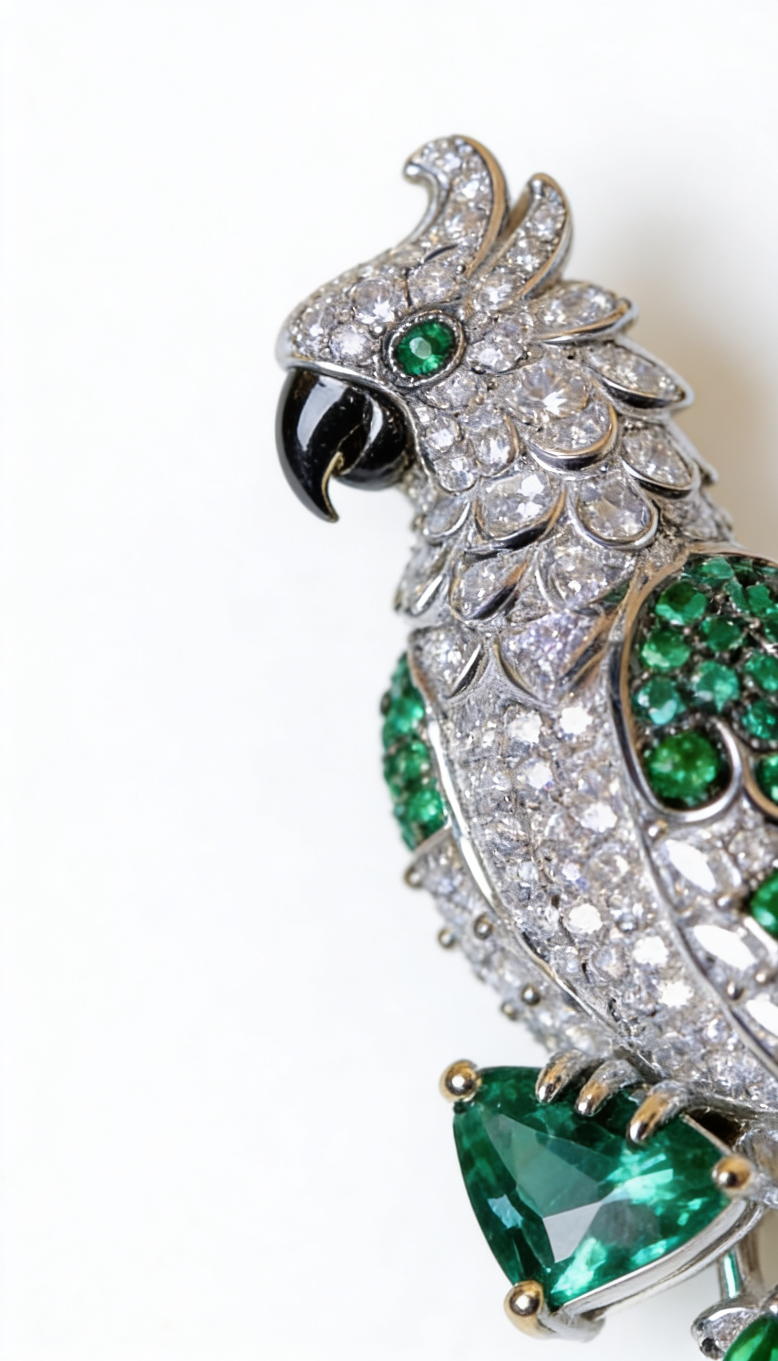 Emerald Parrot Pendant