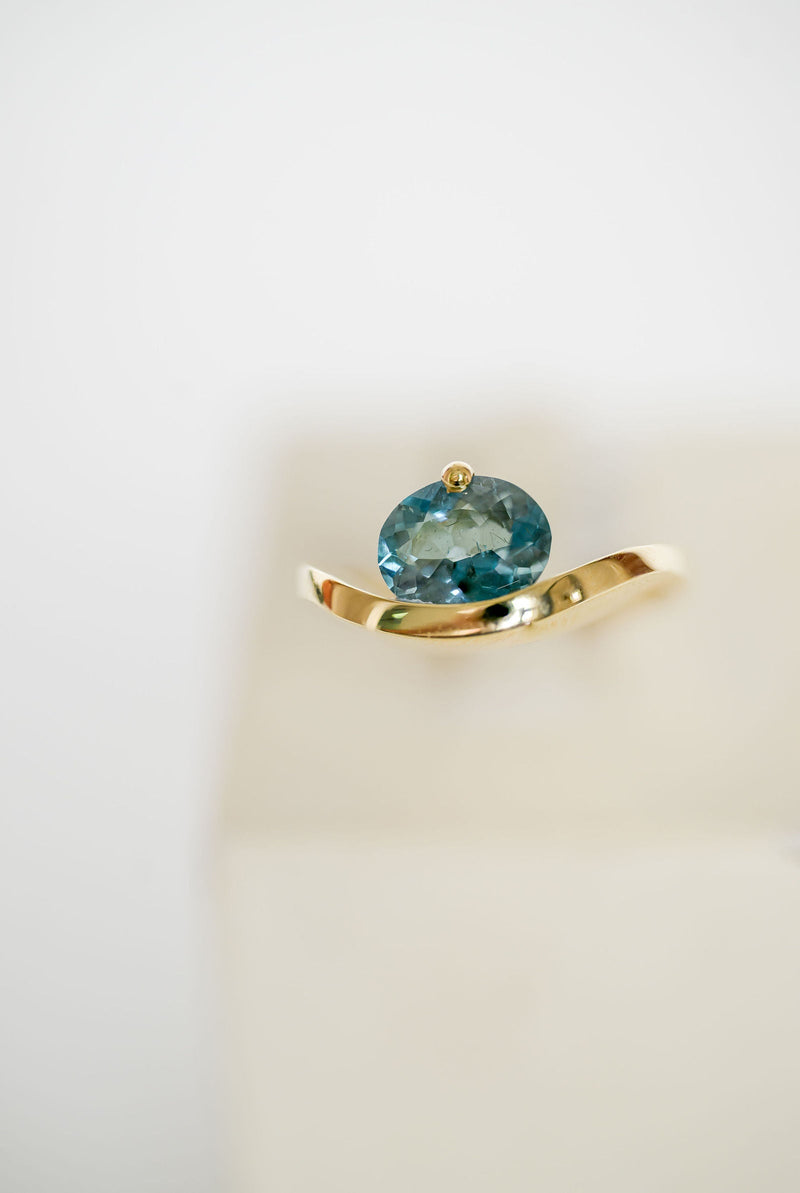 Aquamarine Oyster Ring