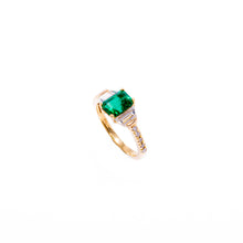 Emerald Trapezoid Diamonds & Diamond Pave Ring