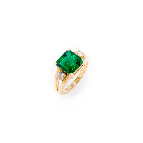 Emerald Split Shank Trilogy Ring